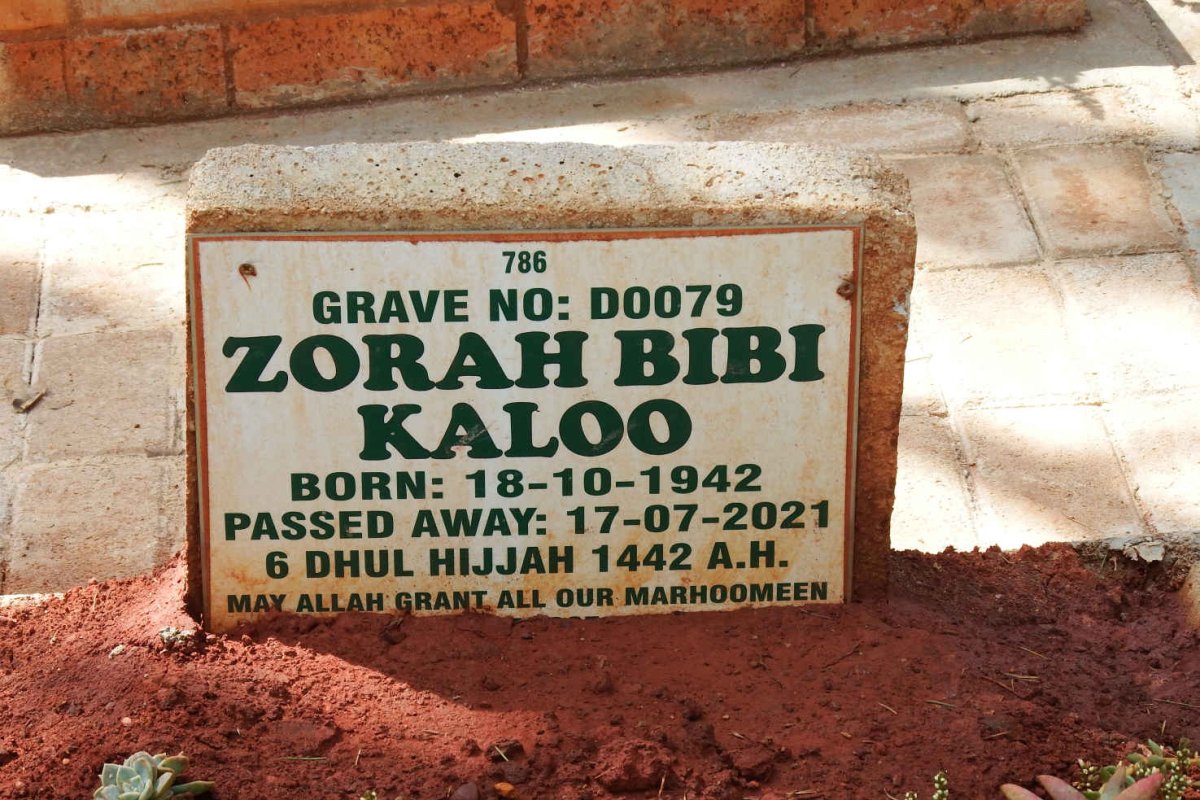 KALOO Zorah Bibi 1942-2021