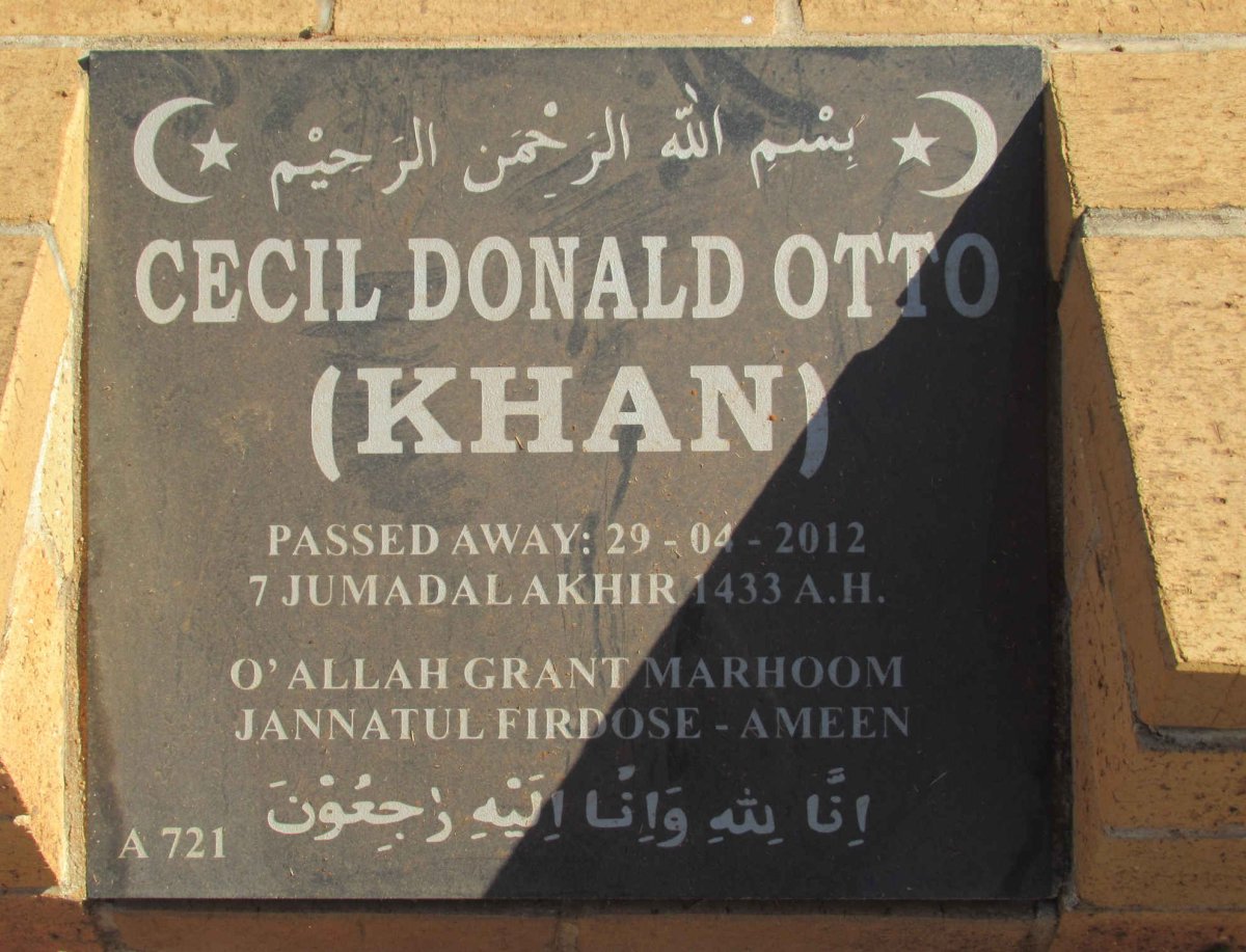 KAHN Cecil Donald Otto -2012