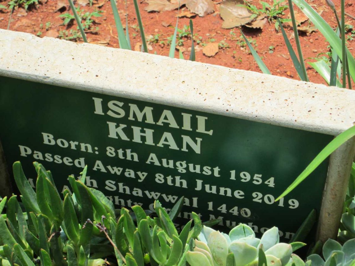 KHAN Ismail 1954-2019
