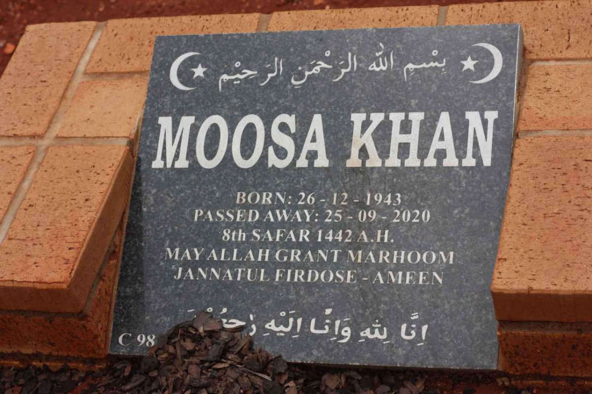 KHAN Moosa 1943-2020