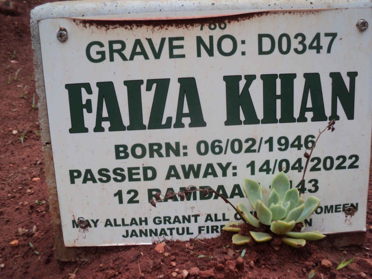 KHAN Faiza 1946-2022
