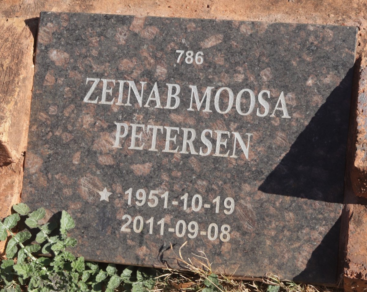PETERSEN Zeinab Moosa 1951-2011