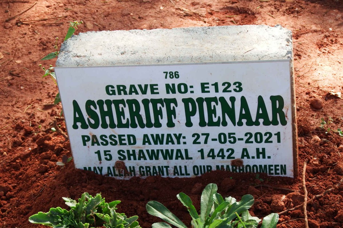 PIENAAR Asheriff -2021
