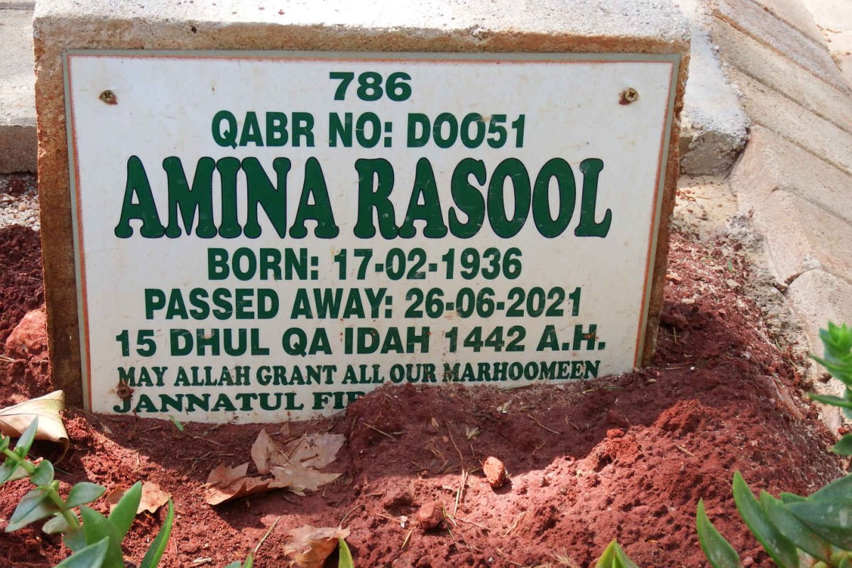 RASOOL Amina 1936-2021