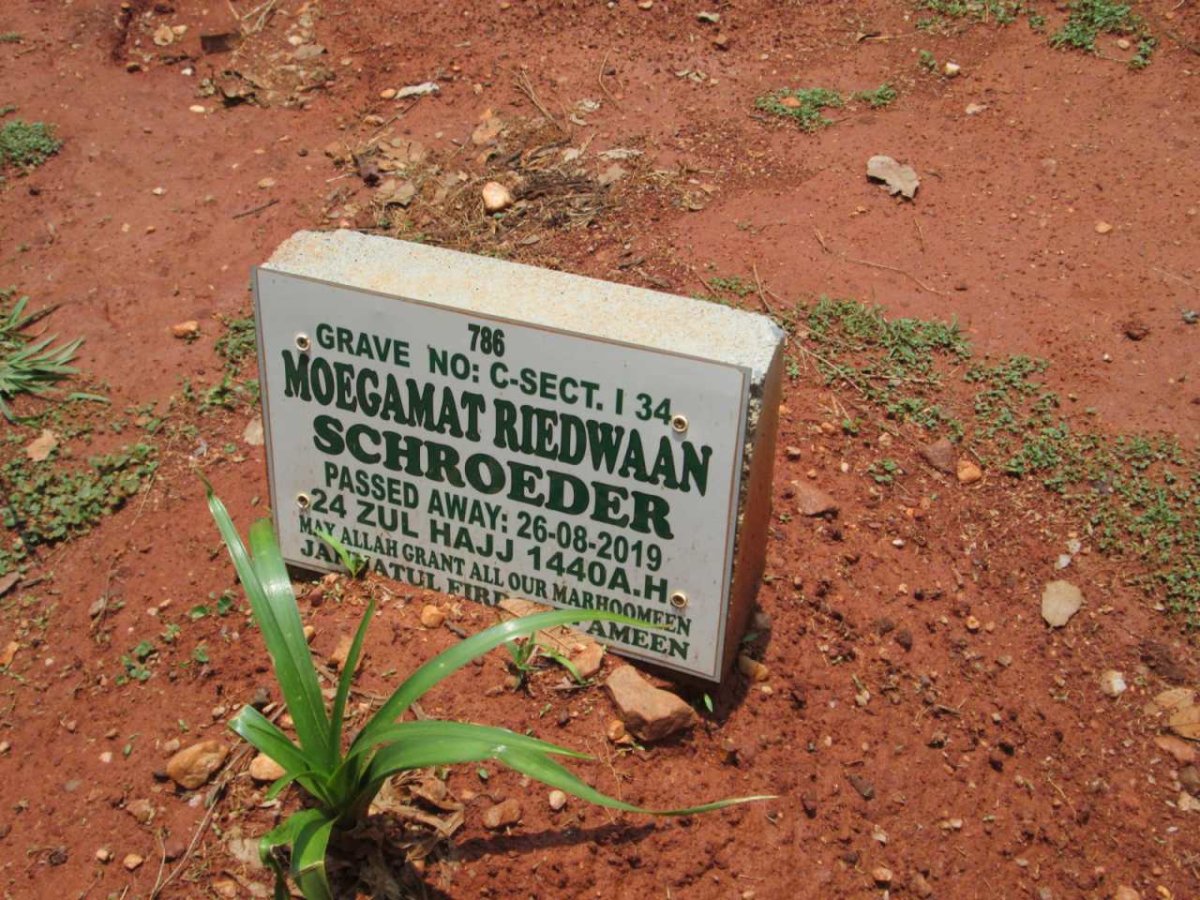 SCHROEDER Moegamat Riedwaan -2019
