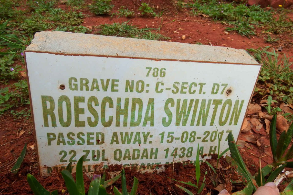 SWINTON Roeschda -2017