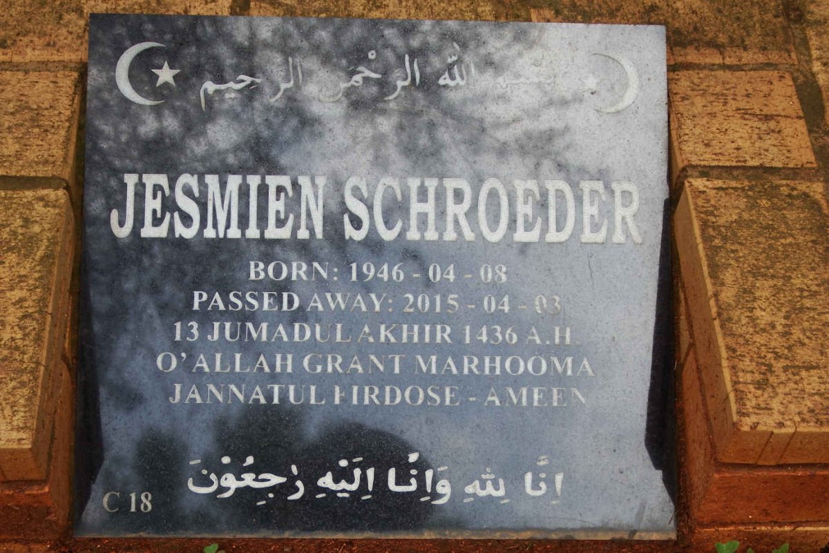SCHROEDER Jesmien 1946-2015