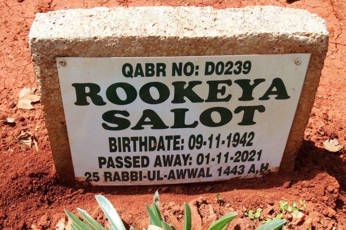 SALOT Rookeya 1942-2021