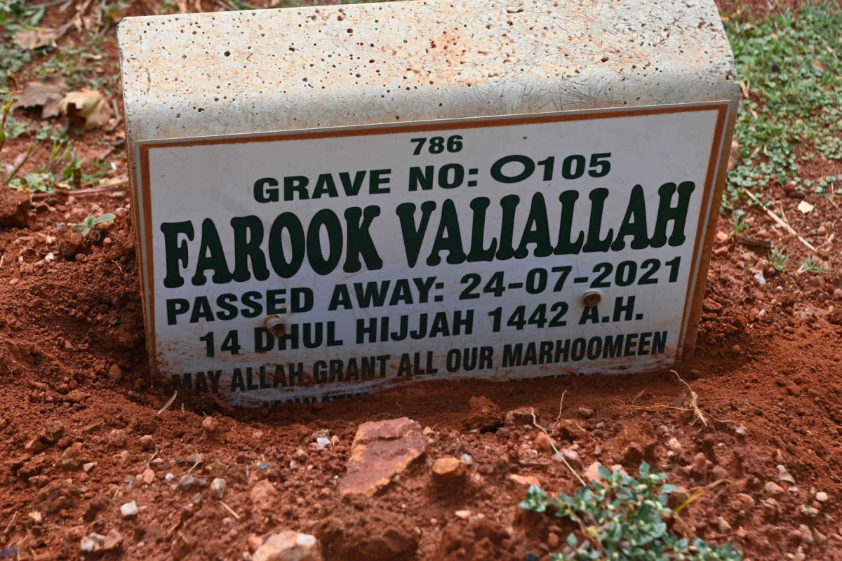 VALIALLAH Farook -2021