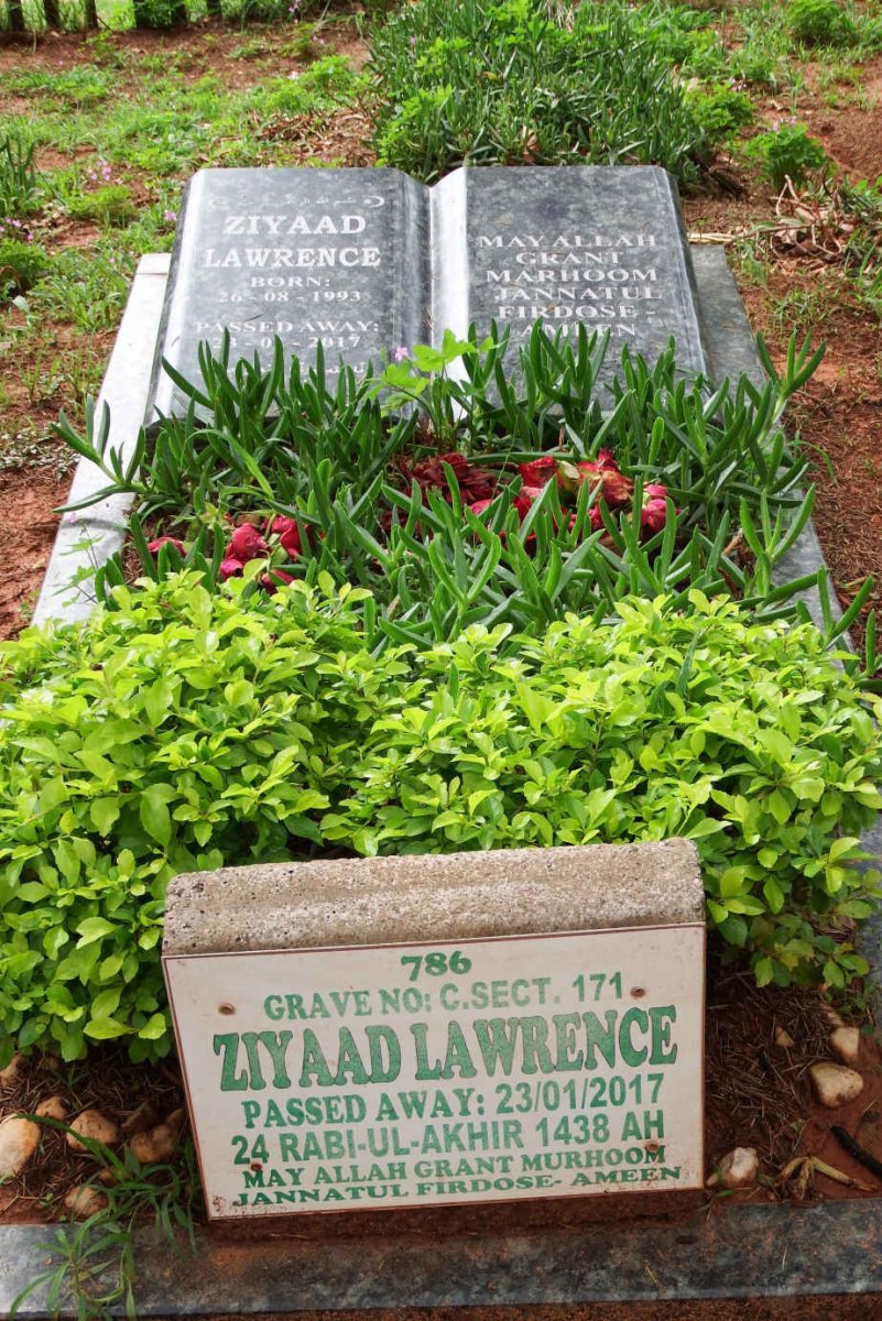 ZIYAAD Lawrence 1993-2017