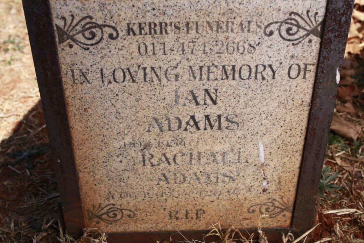 ADAMS Ian &amp; Rachel