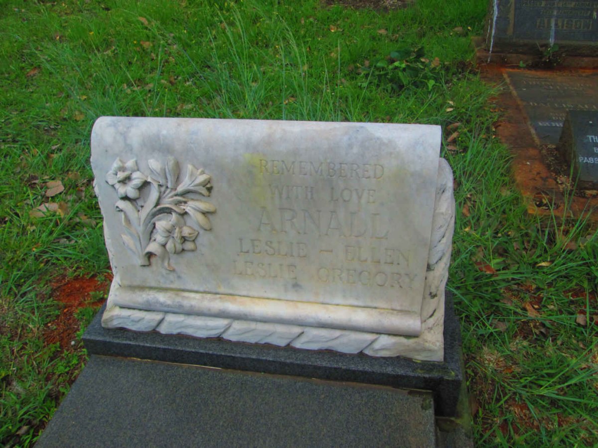 ARNALL Leslie Gregory :: ARNALL Leslie-Ellen