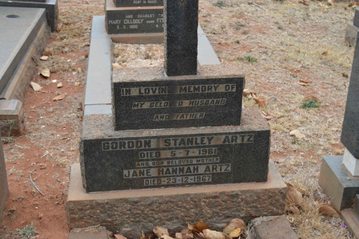 ARTZ Gordon Stanley -1961 &amp; Jane Hannah -1967