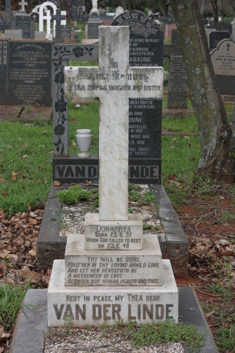 AUERSWALD Angela nee GUASTELLA  1913-1999 :: VAN DER LINDE Dorathea 1937-1948