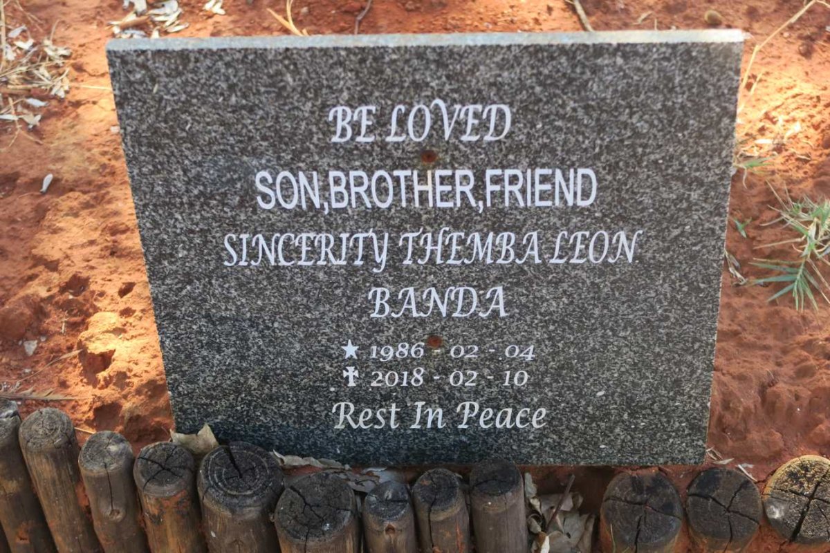 BANDA Sincerity Themba Leon 1986-2018