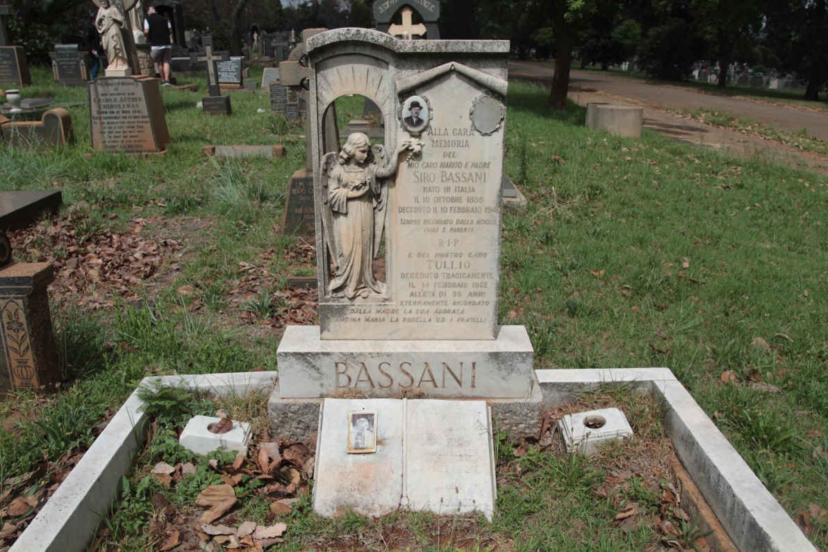BASSANI Siro 1886-1947 &amp; Margherita 1891-1973 :: BASSANI Tullio -1952