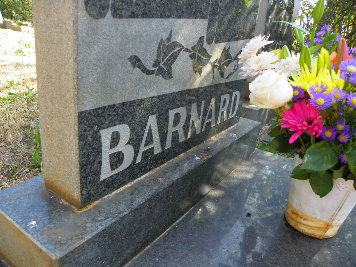 BARNARD Heila Elizabeth 1899-1991