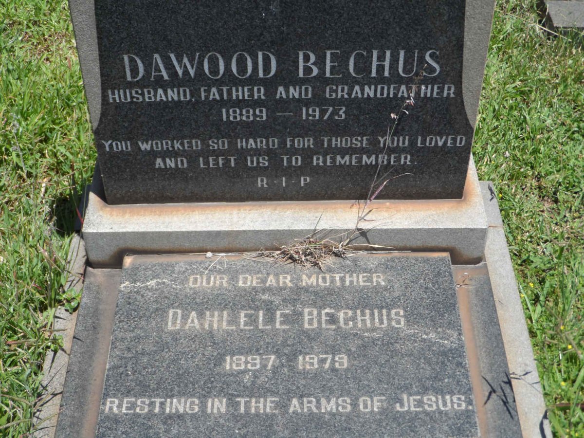 BECHUS Dawood 1889-1973 &amp; Dahlele 1897-1979