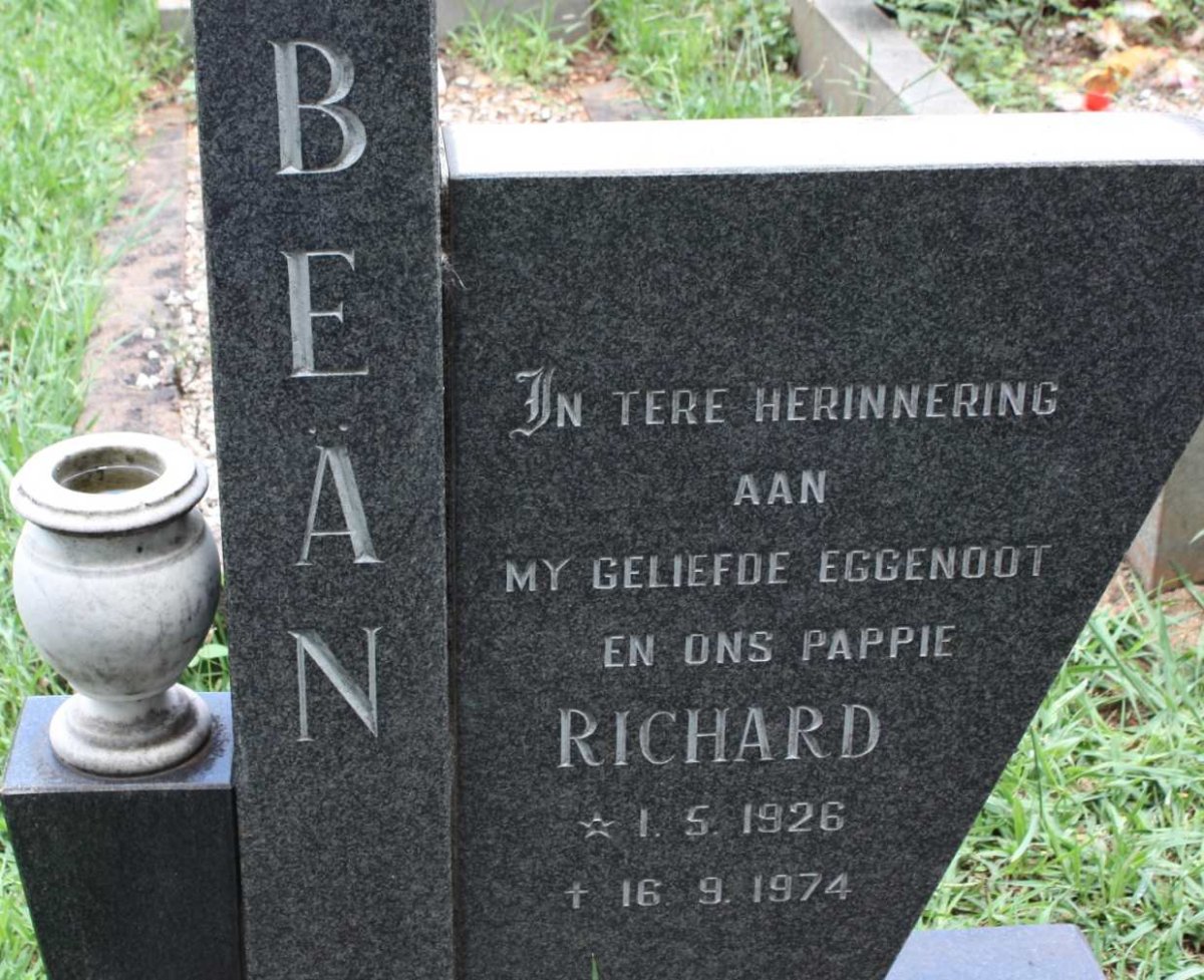 BEAN Richard 1926-1974