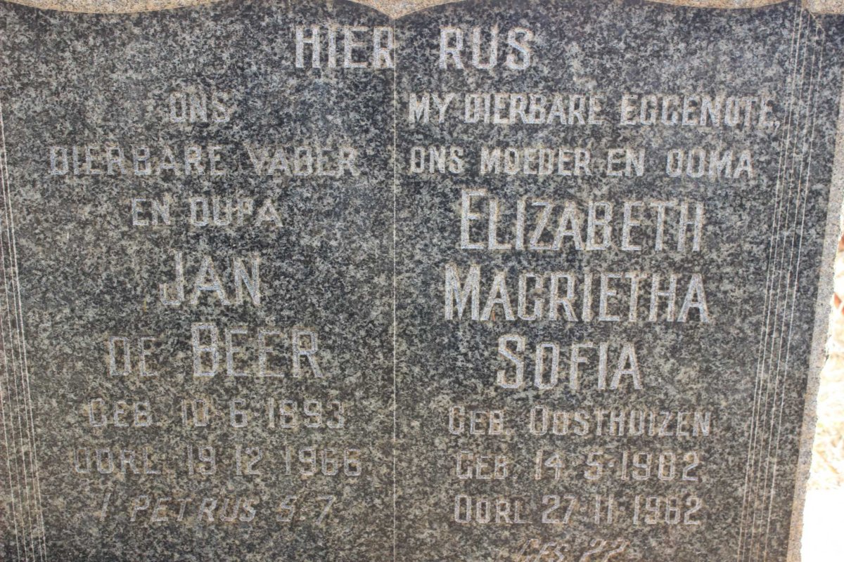 BEER Jan, de 1893-1966 &amp; Elizabeth Magrietha Sofia OOSTHUIZEN 1902-1982