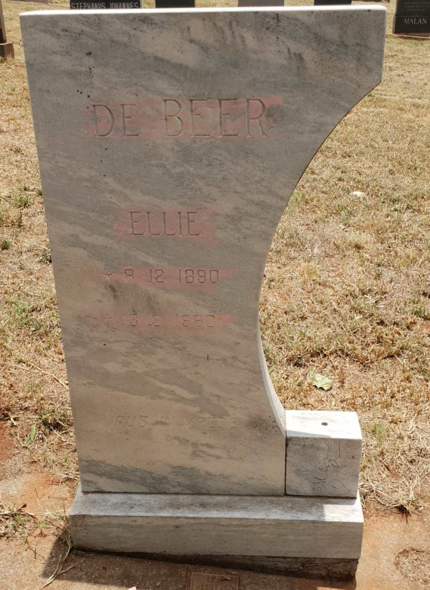 BEER Ellie, de 1890-1980