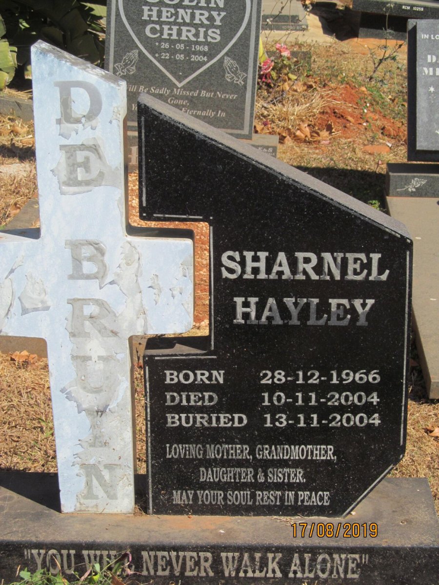 BEER Sharnel Hayley, de 1966-2004
