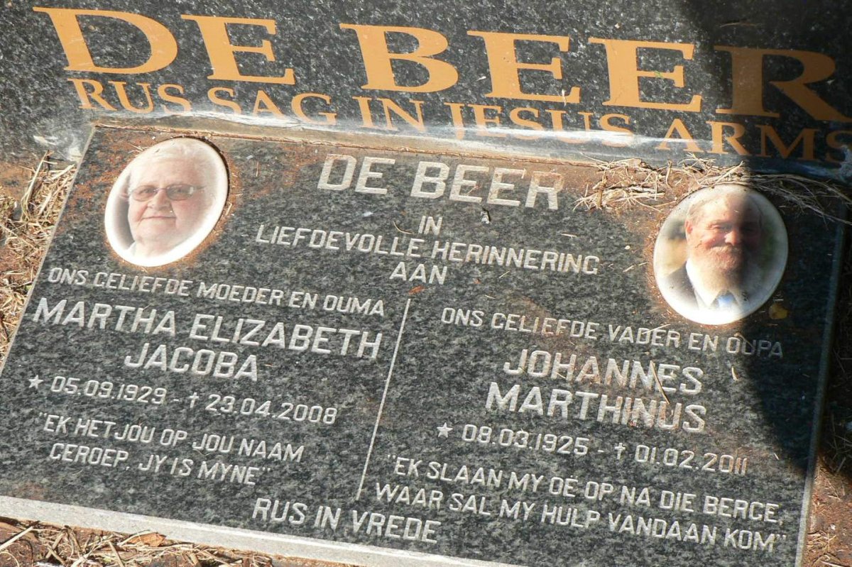 BEER Johannes Marthinus, de 1925-2011 &amp; Martha Elizabeth Jacoba 1929-2008