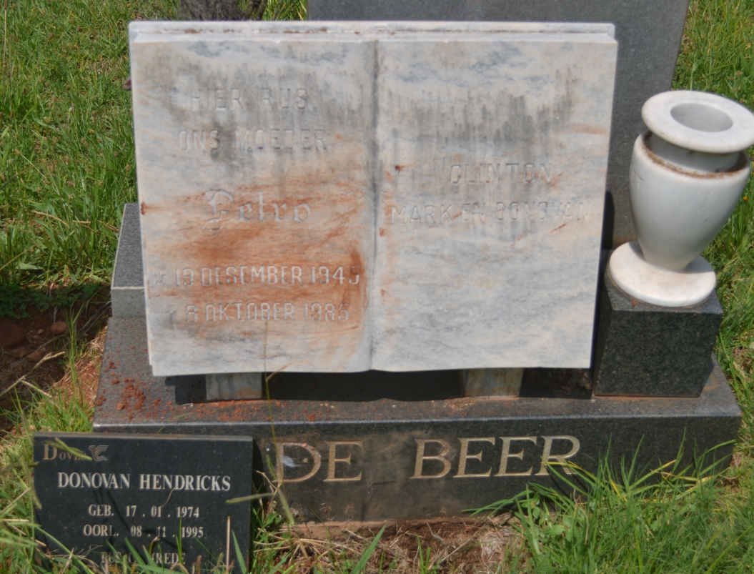 BEER Petro, de 1945-1985 :: DE BEER Donovan Hendricks 1974-1995