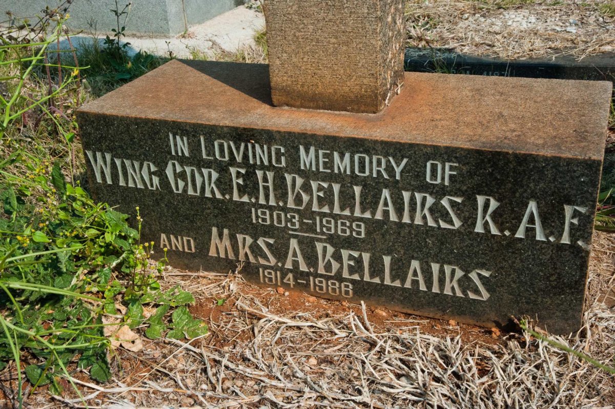 BELLAIRS E.H. 1903-1969 &amp; A. 1914-1988