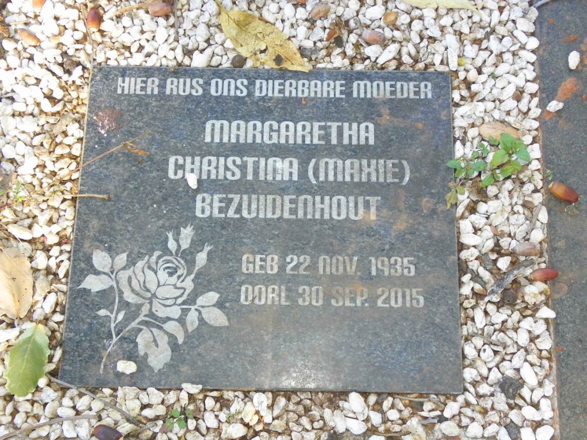 BEZUIDENHOUT Margaretha Christina 1935-2015