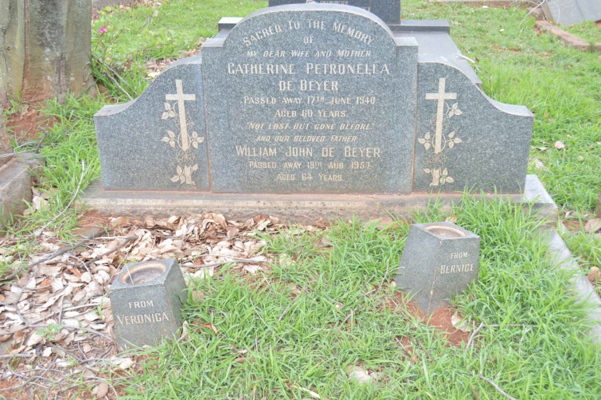BEYER William John, de -1957 &amp; Catherine Petronella -1948