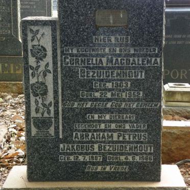 BEZUIDENHOUT Abraham Petrus Jakobus 1887-1966 &amp; Cornelia Magdalena 1903-1952