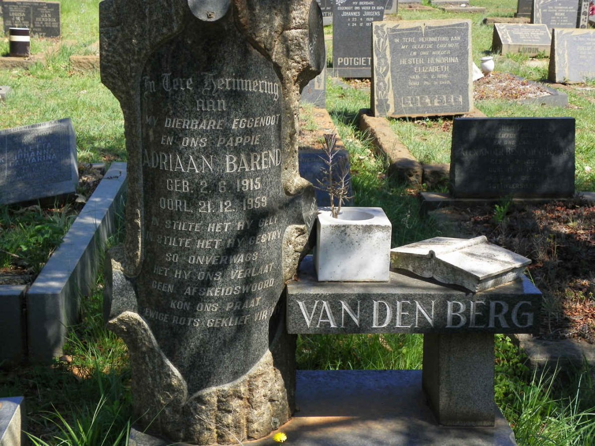 BERG Adriaan Barend, van den 1915-1959