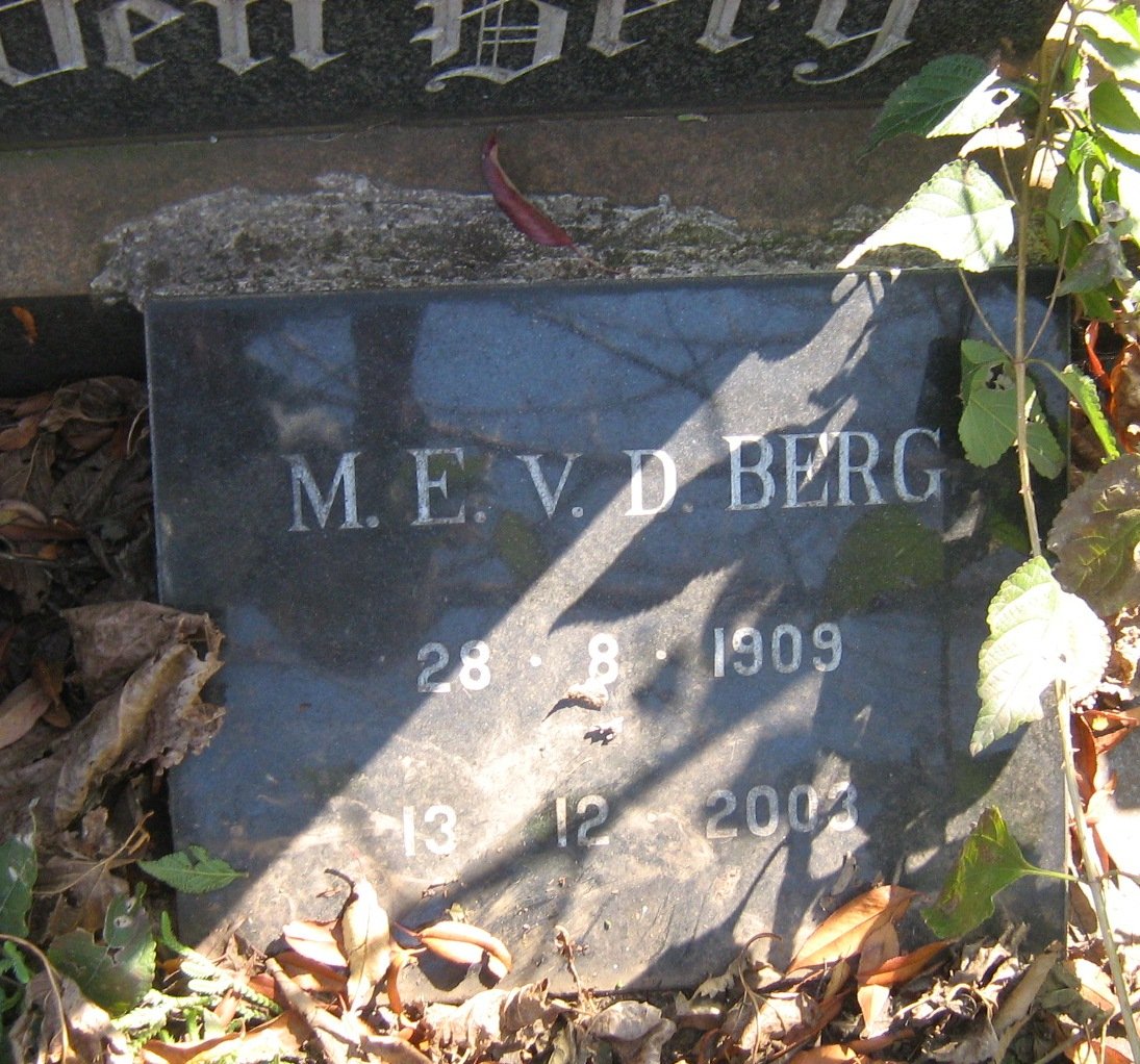 BERG Jacobus Johannes Daniel, van den 1912-1963 &amp; M.E. 1909-2003