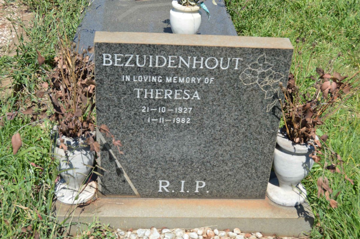 BEZUIDENHOUT Theresa 1927-1982 :: INGRAM Maria Jezus 1958-2007
