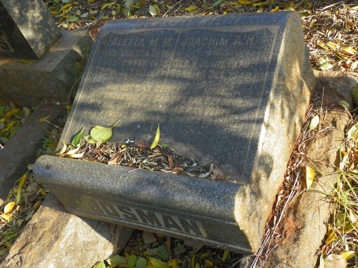 BOSMAN Joachim A.H. 1878-1948 &amp; Aletta M.M. VAN DER BERG 18??-1948