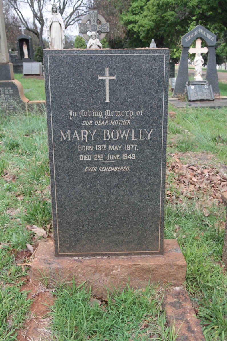 BOWLLY Mary 1877-1949