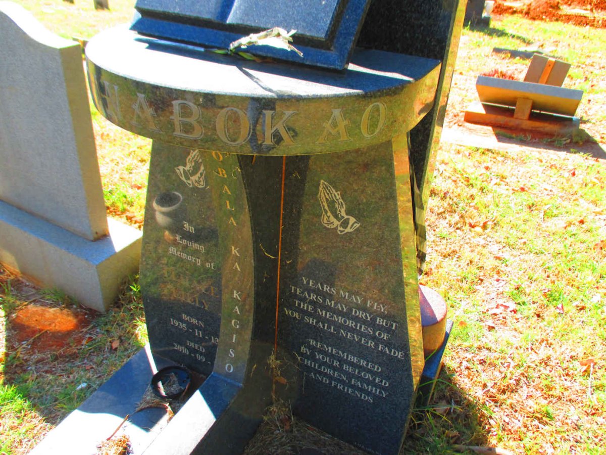 BOKAO Tlhale Lilly, GADINA 1935-2010