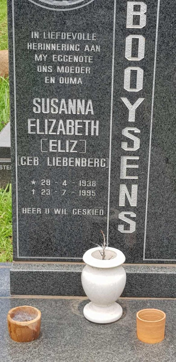 BOOYSENS Susanna Elizabeth nee LIEBENBERG 1938-1995