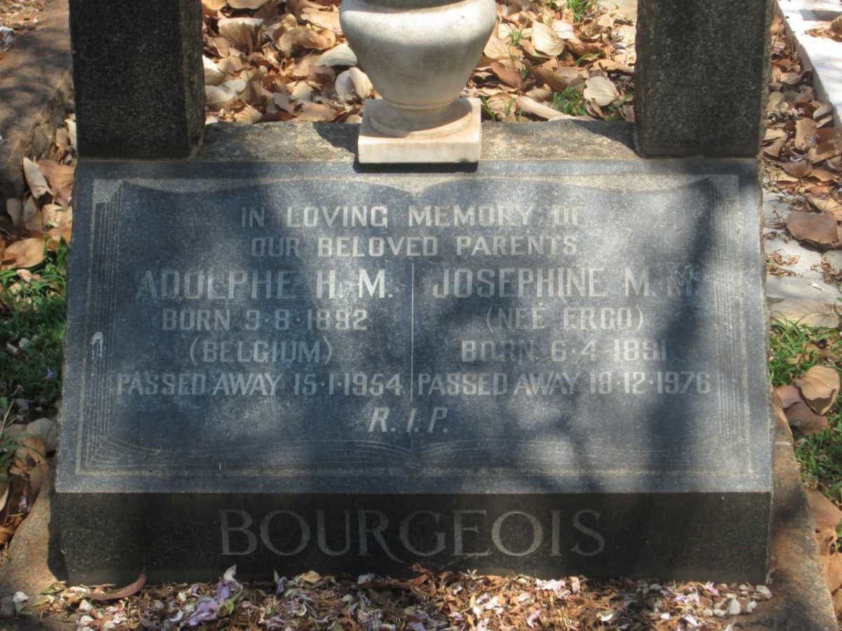BOURGEOIS Adolphe H.M. 1892-1954 &amp; Josephine M.M. ERGO 1891-1976