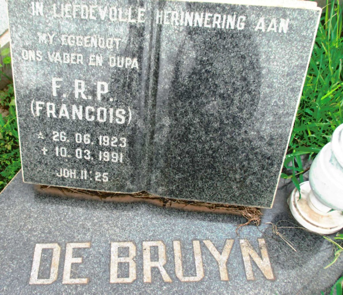 BRUYN F.R.P., de 1923-1991