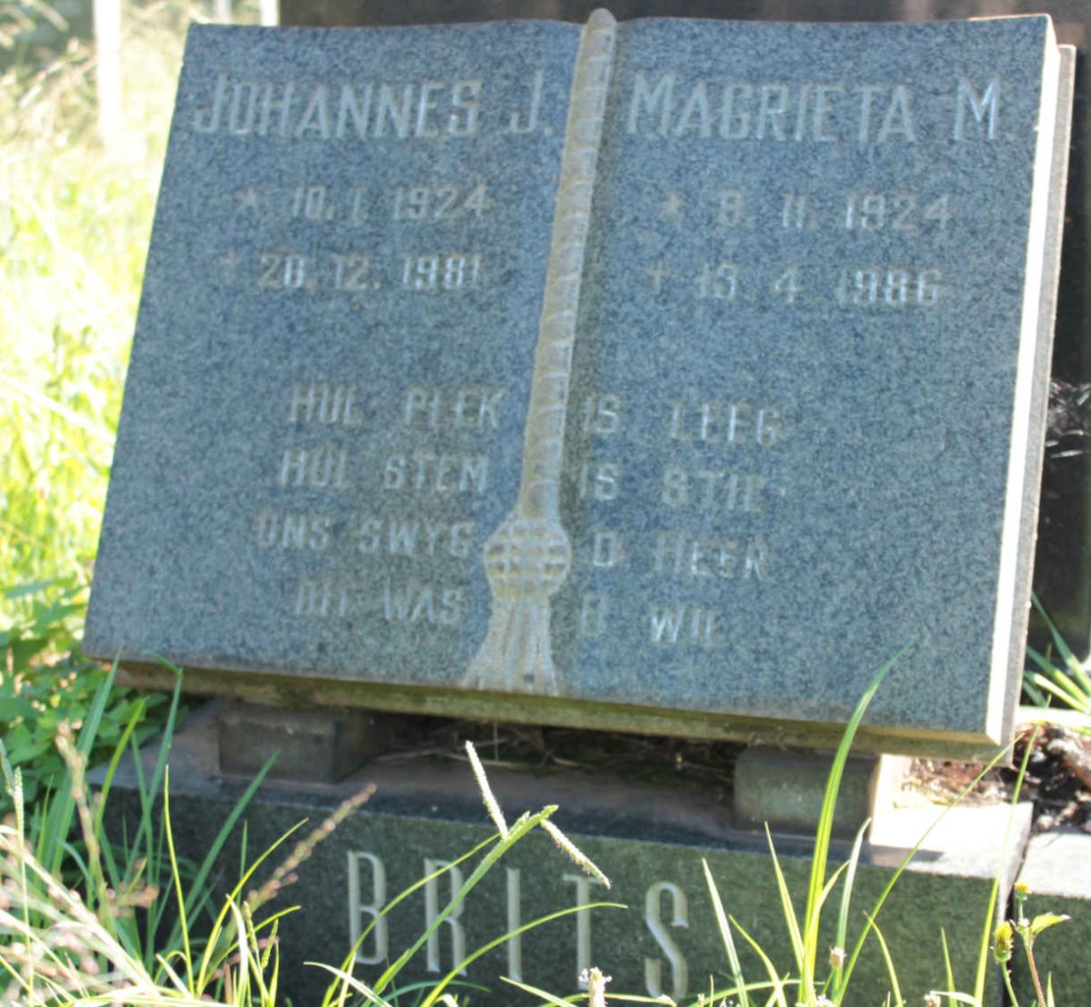 BRITS Johannes J. 1924-1981 &amp; Magrieta M. 1924-1986