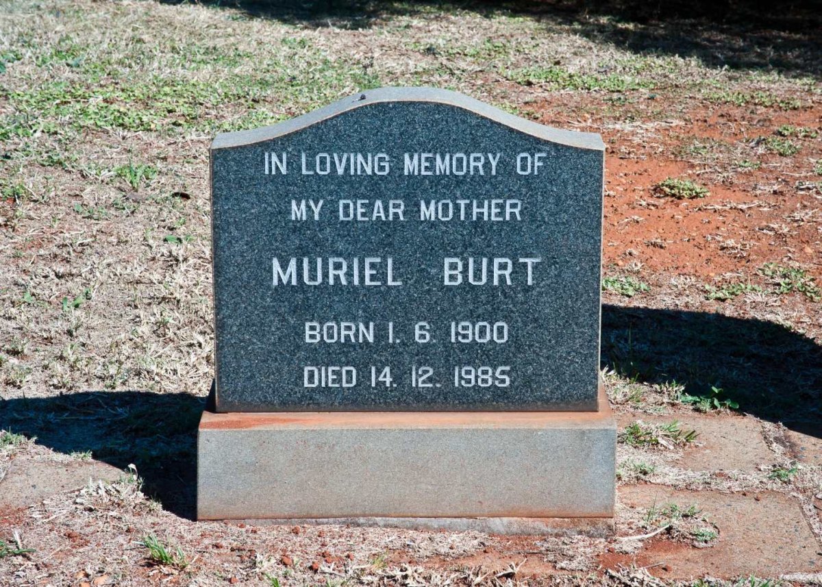 BURT Muriel 1900-1985