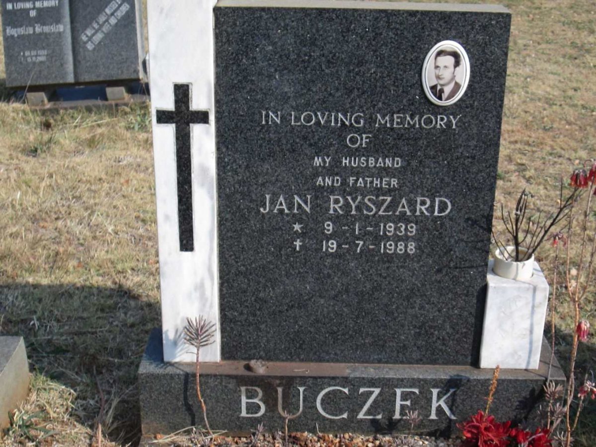 BUCZEK Jan Ryszard 1939-1988