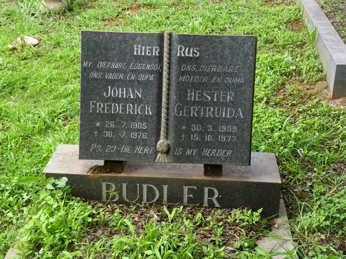 BUDLER Johan Frederick 1905-1976 &amp; Hester Gertruida 1909-1977