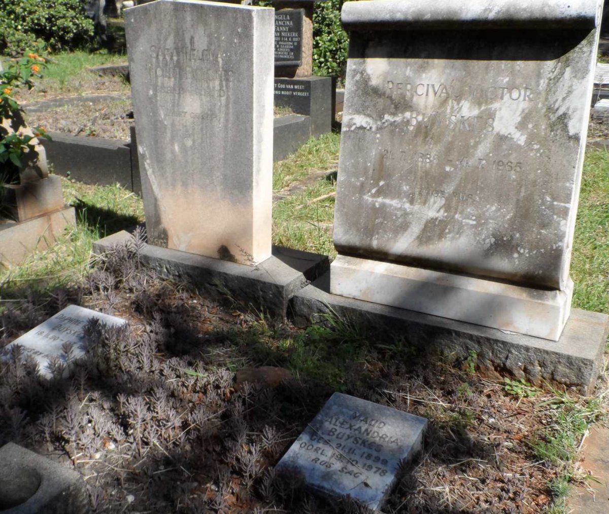BUΫSKES Percival Victor 1888-1965 &amp; Sarah Helena Violet 1886-1970