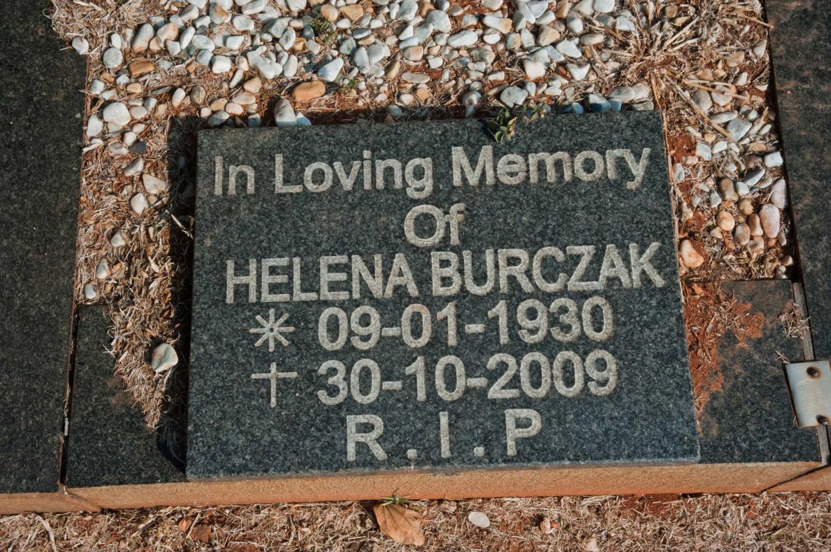 BURCZAK Helena 1930-2009