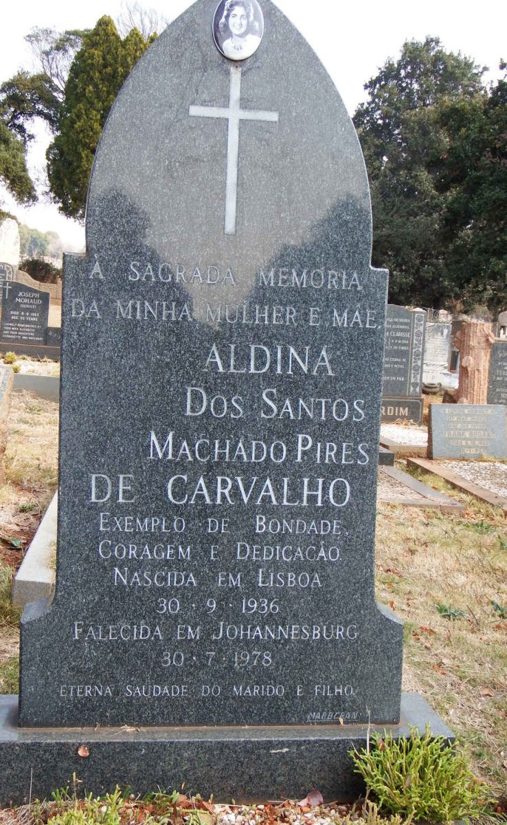 CARVALHO Aldina Dos Santos Machado Pires, de 1936-1978