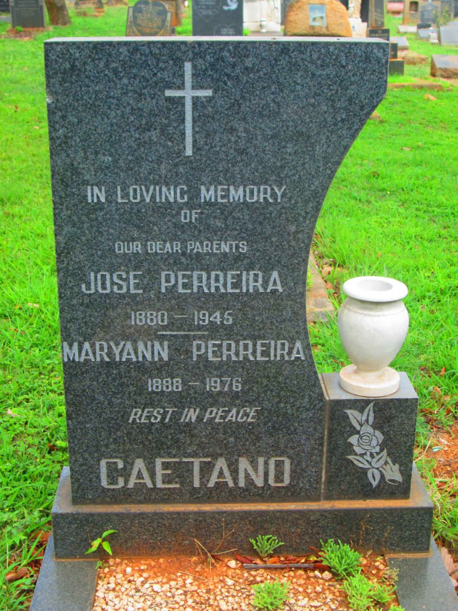 CAETANO Jose Perreira 1880-1945 &amp; Maryann Perreira 1888-1976