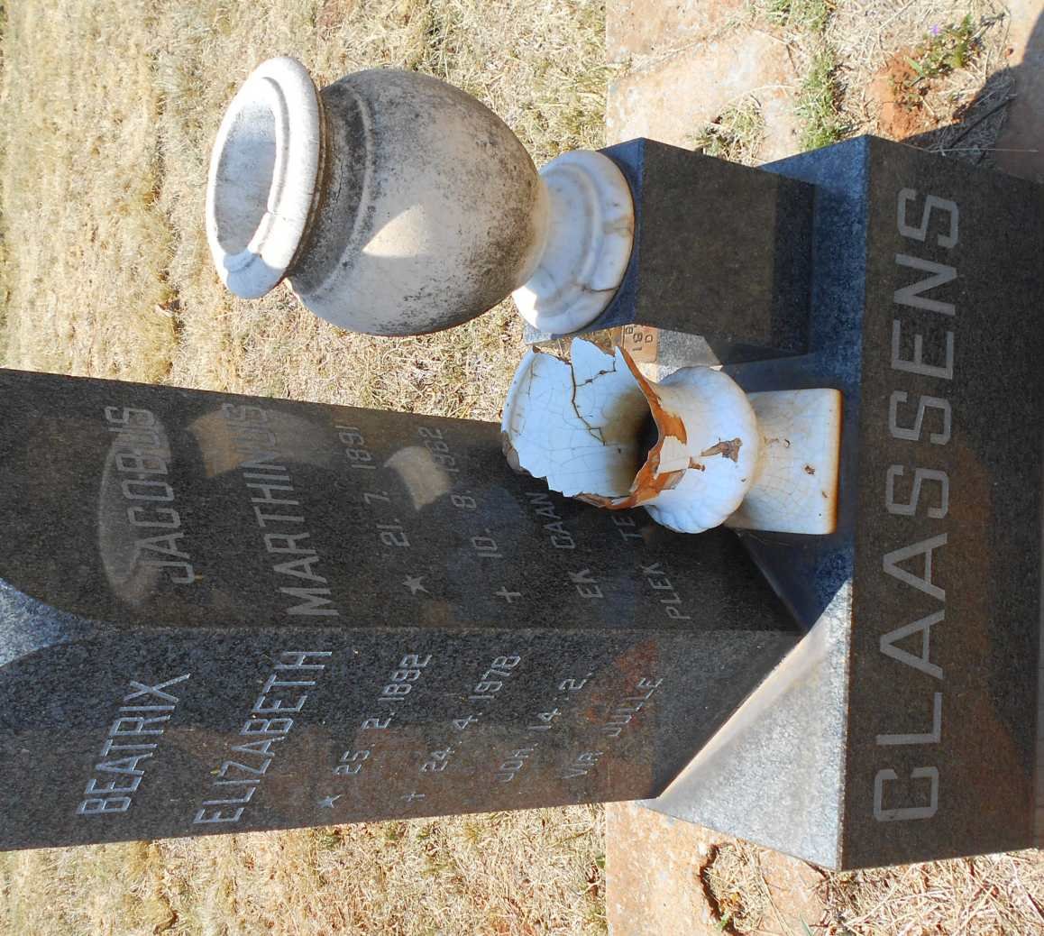 CLAASSENS Jacobus Marthinus 1891-1962 &amp; Beatrix Elizabeth 1892-1978